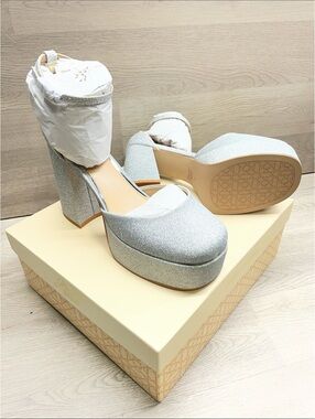 Badgley Mischka Silver Glitter Platform Block Heel Sandals with Ankle Strap #244